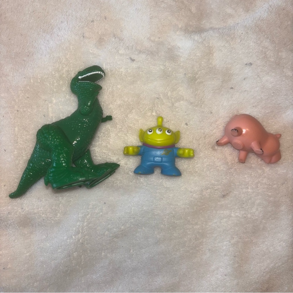 🌟 SOLD 🌟 Fisher-Price Imaginext Toy Story Rex, Hamm and Alien Figures
